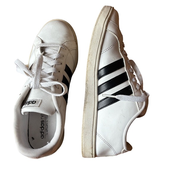 Adidas White and Black Sneakers - Picture 2 of 4